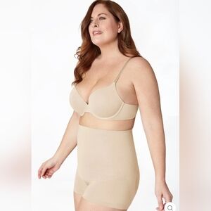 Curveez high waist shorts signature control sz small in beige/nude